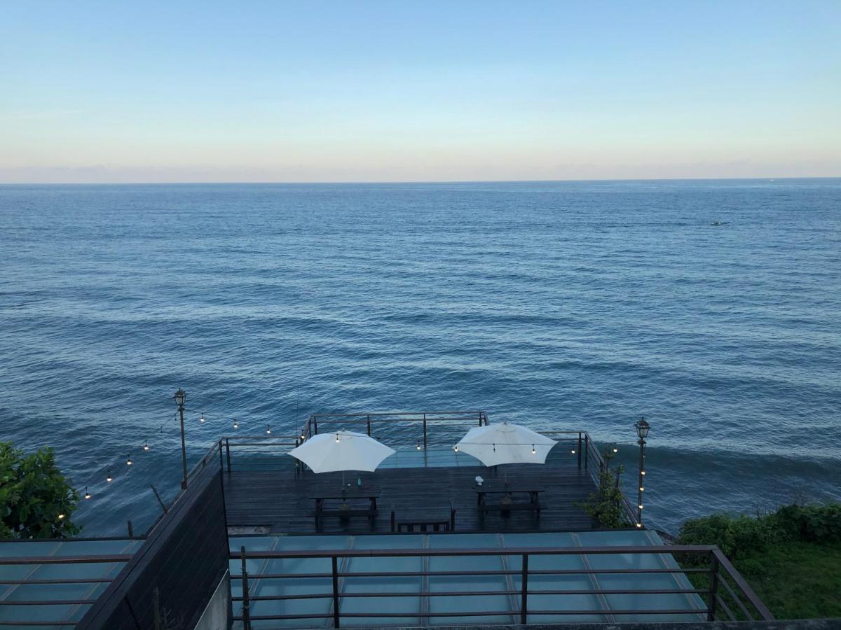 Beach Shoes Villa Yanliau Экстерьер фото