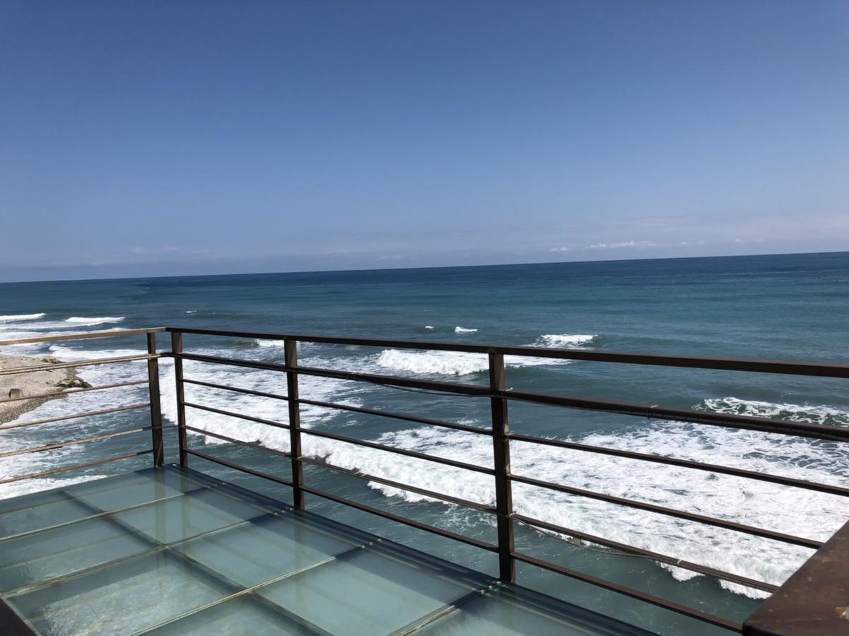 Beach Shoes Villa Yanliau Экстерьер фото